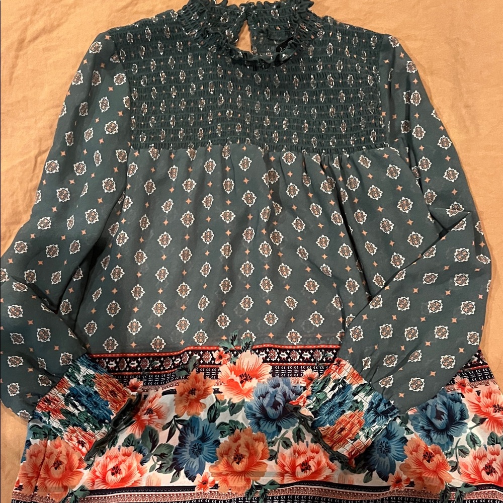 Derek Heart Teal and Floral Women's Blouse